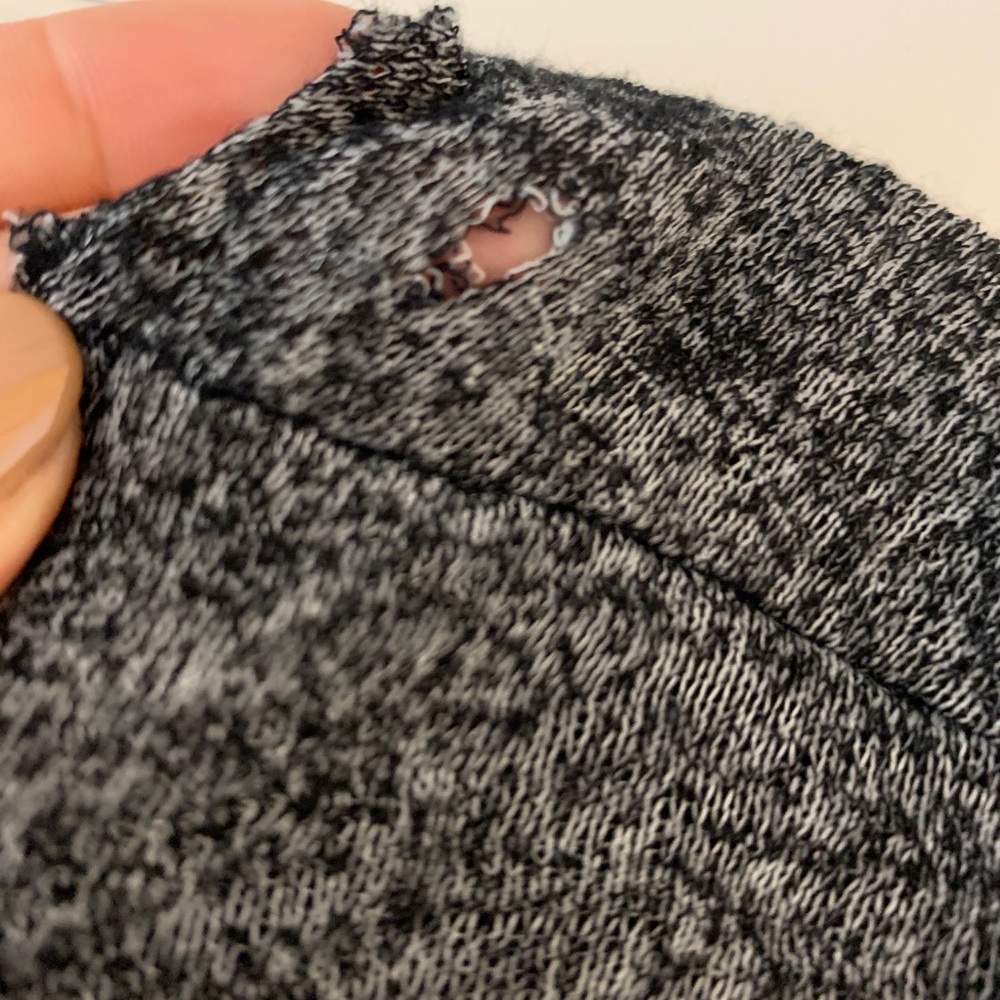 Basic Layer V Neck T - Picture 5 of 5